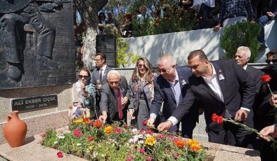 Sanatçı Ali Ekber Çiçek Edremit’te anıldı