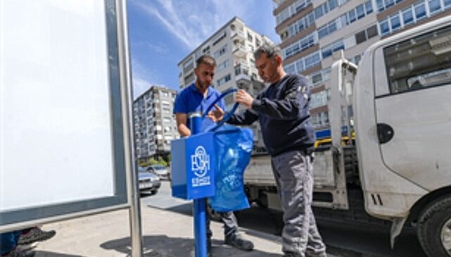 ESHOT’tan duraklarda temizlik hareketi