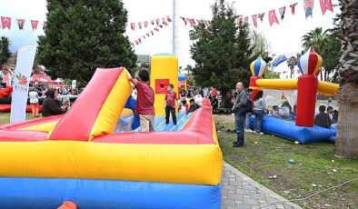 Kemer Belediyesi’nden çocuklara 23 Nisan Festivali