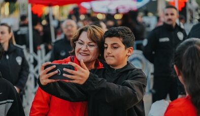 Didim’de 23 Nisan Coşkusu Kente Yayıldı