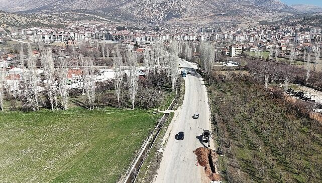 ASAT’tan Elmalı’da asfalt öncesi altyapı yatırımı