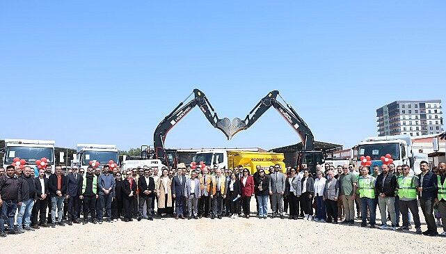 Nilüfer Belediyesi’nin yeni araçları yollarda
